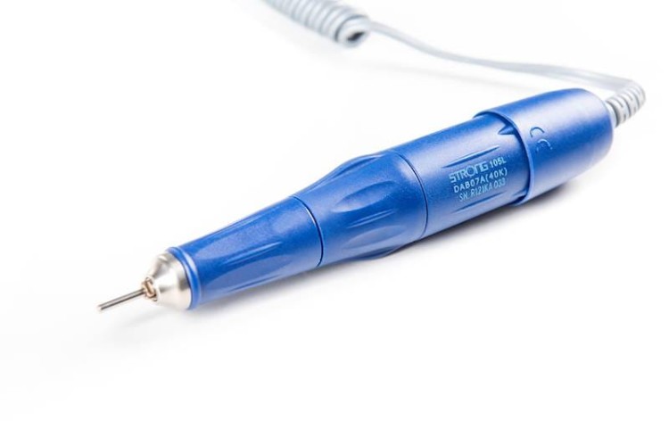 FREZARKA SAESHIN STRONG 210-105L  50WATT 2.jpg