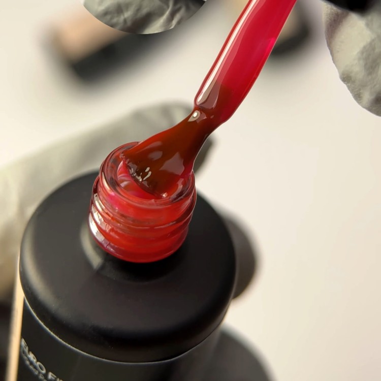 Molekula Euro Fiber Gel FG1217 Chili Red 1.jpg